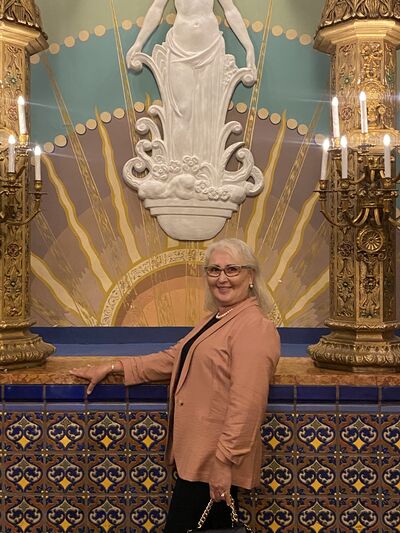  New York City,   Tanzilia, 61 ,     , c , 