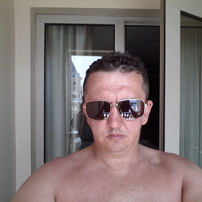  ,   Anatolij, 52 ,     , c 