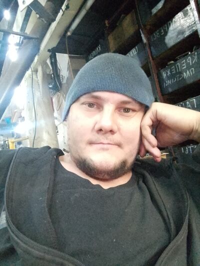  ,   Ilya, 34 ,   ,   
