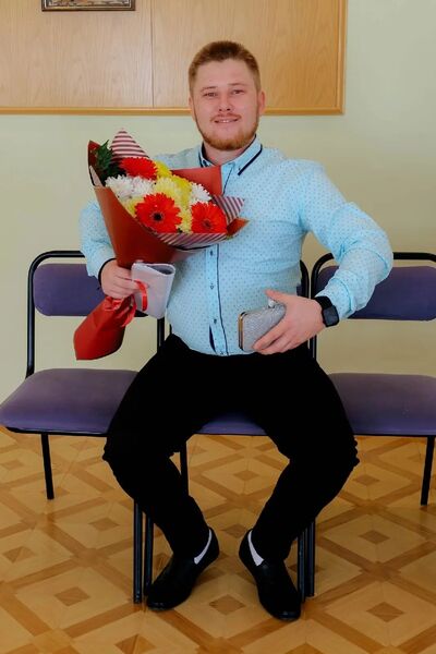  ,   Artyom, 31 ,   ,   , c , 