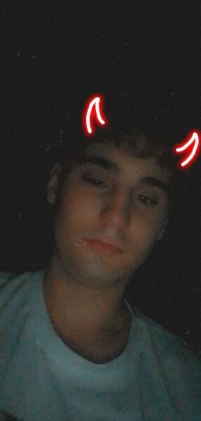  ,   Arturs, 21 ,   ,   