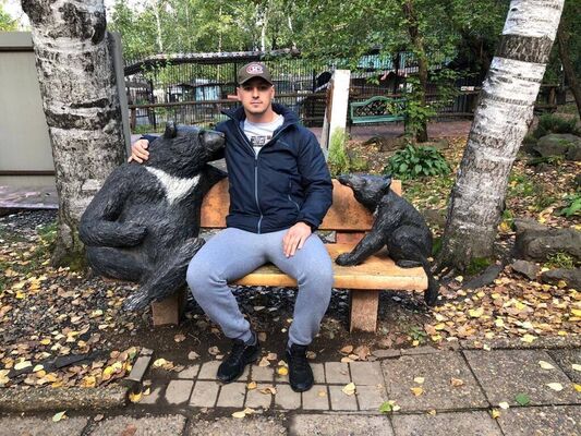  ,   Shreder, 28 ,   ,   