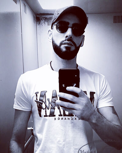  ,   Vardan, 35 ,   ,   , c 