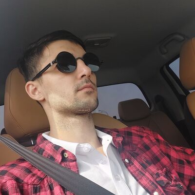  ,   Bomj, 34 ,   ,   