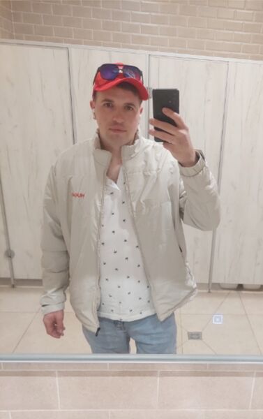  ,   Alex, 32 ,   ,   