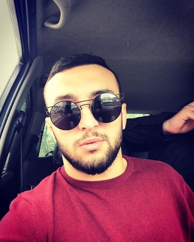  ,   Artur, 41 ,   ,   , c 
