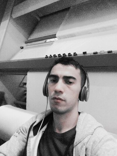  ,   Baxodir, 31 ,  