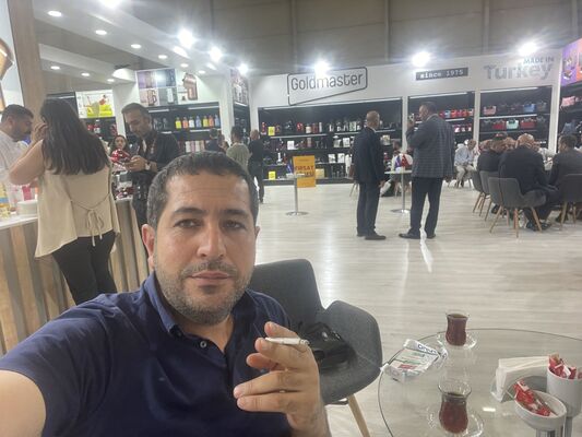  ,   Elsad, 42 ,   ,   