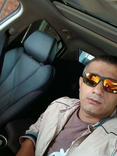  ,   Armen, 40 ,   ,   