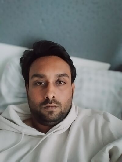  ,   Saif, 33 ,   ,   