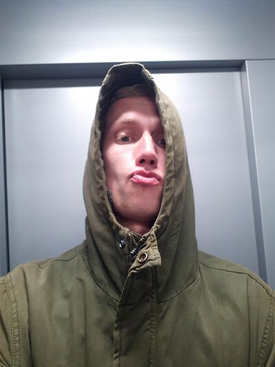  -,   , 32 ,     
