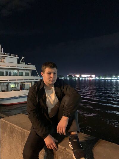  ,   Alexander, 21 ,   ,   