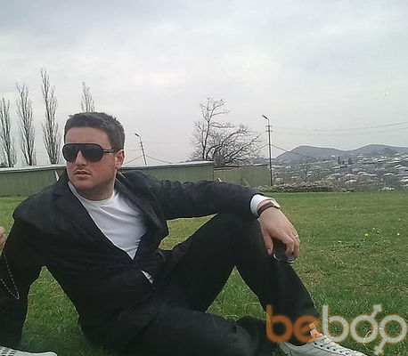  ,   Leo, 37 ,   