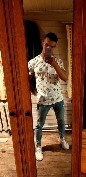  -,   Daniil, 25 ,   ,   