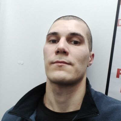  ,   Nik, 35 ,   ,   