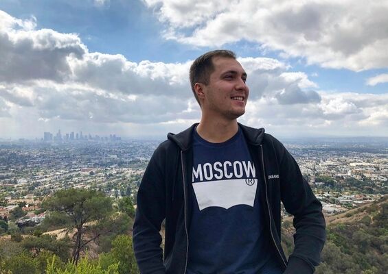  ,   Oleg, 39 ,   