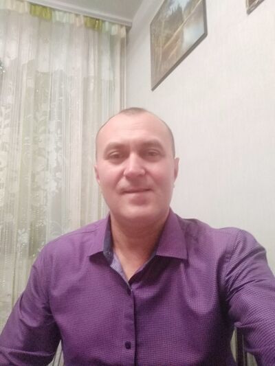  ,   Amigo, 49 ,   ,   , c 