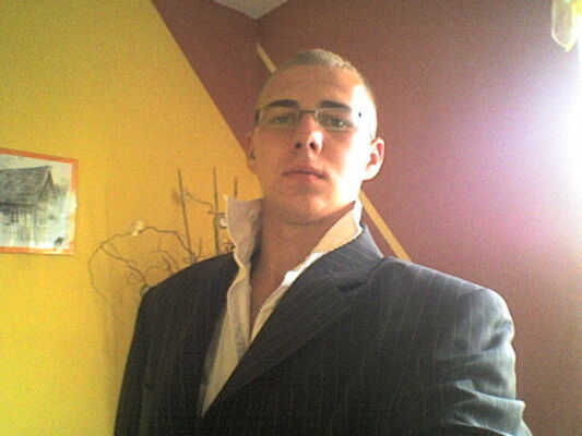 ,   Karol, 37 ,   ,   , c 