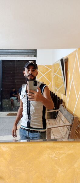  ,   Ahmad, 29 ,   ,   , c , 