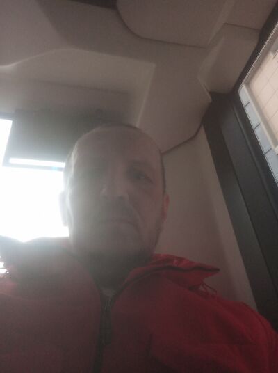  ,   Alex, 43 ,   