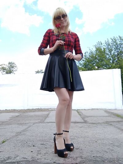  ,   Natali, 46 ,   ,   