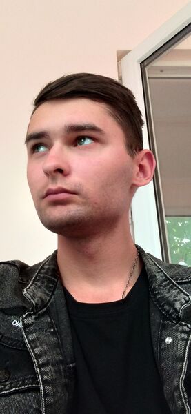  ,   Alaster, 25 ,   ,   