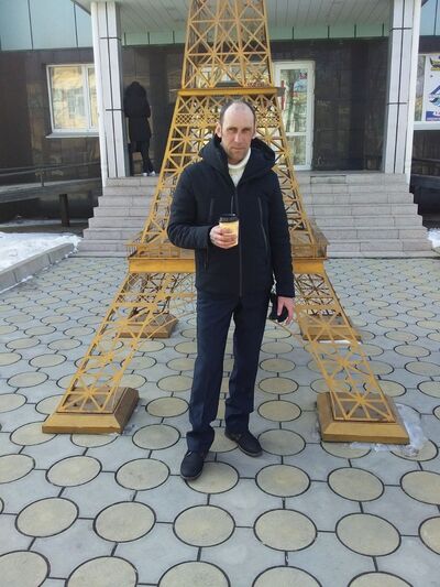  ,   Artem, 44 ,   ,   , c 
