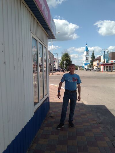  ,   Anton, 32 ,   ,   , c , 