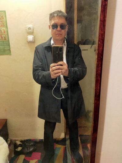  -,   Armani, 50 ,     , c , 