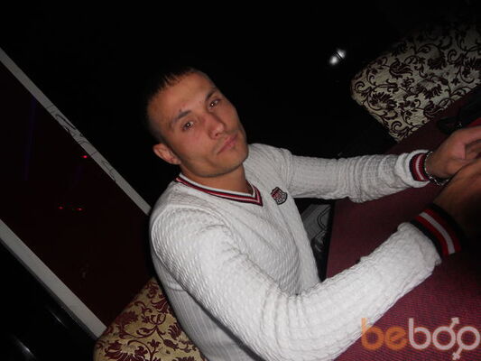  ,   Alexei, 40 ,   ,   , c 