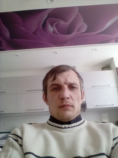  ,   Vlad, 30 ,   