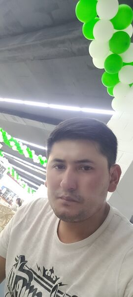  ,   Akbar, 32 ,   ,   , c 