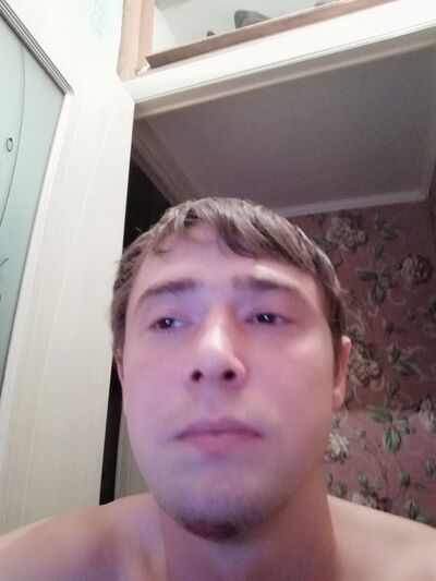  ,   Marat, 37 ,   