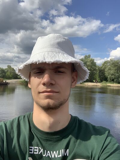  ,   Daniil, 25 ,   ,   