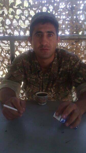  ,   Artur, 40 ,   
