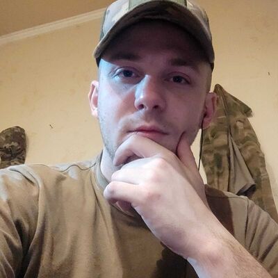  ,   Aleksandr, 27 ,   ,   , c , 