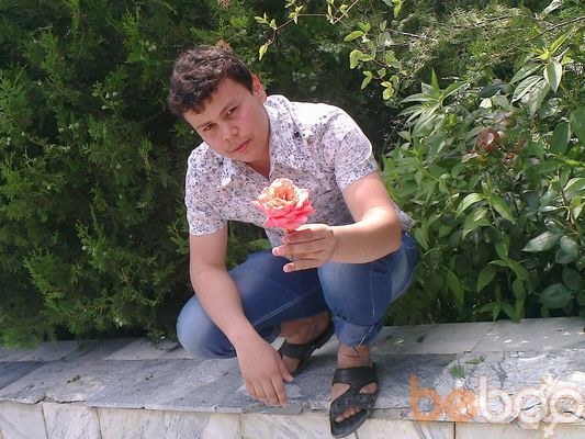  ,   Bekhruz, 34 ,   