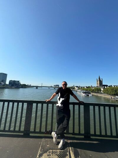  Essen,   , 47 ,   ,   
