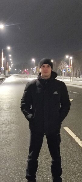  ,   Vlad, 32 ,   ,   