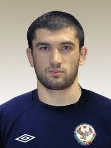  7831530  864619118, 39 ,    