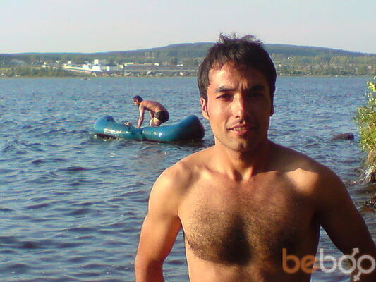  ,   Avror, 37 ,   