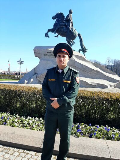  -,   Alik, 42 ,   ,   , c 