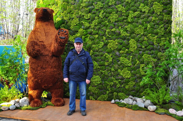  ,   Yuriy, 70 ,   , c , 