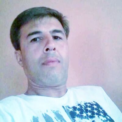  ,   Ali, 47 ,   c 