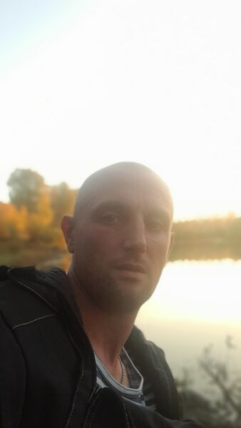 ,   Denis, 41 ,   ,   , 