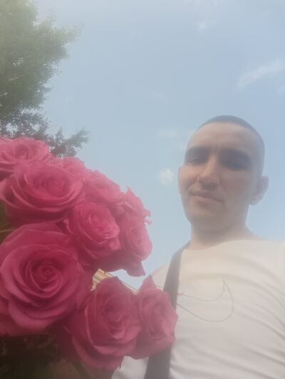  ,   Dark, 32 ,   ,   