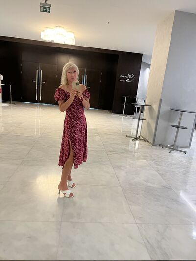  ,   Nataly, 48 ,   ,   
