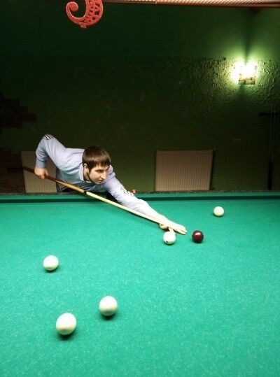  ,   Artem, 33 ,   ,   , c 
