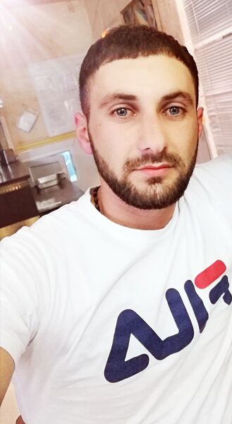  ,   Adam, 31 ,   ,   , c 