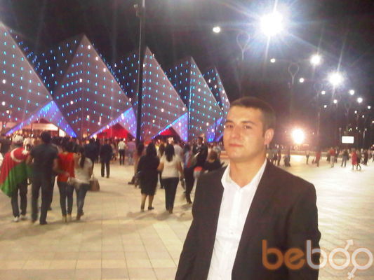  ,   Azer, 39 ,  